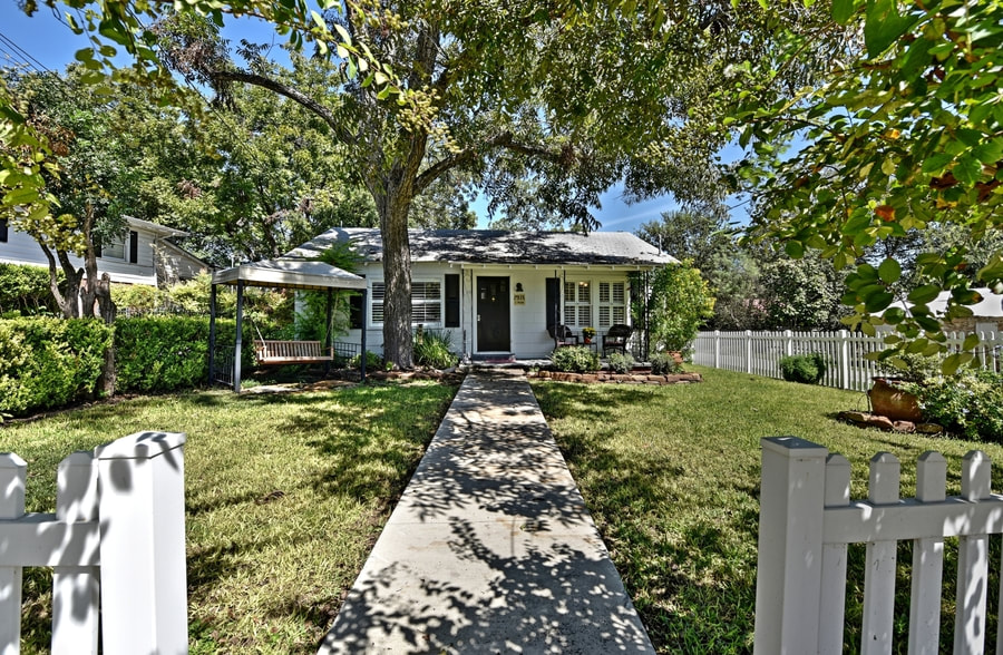 Vacation River Rentals 830 609 8196 Home